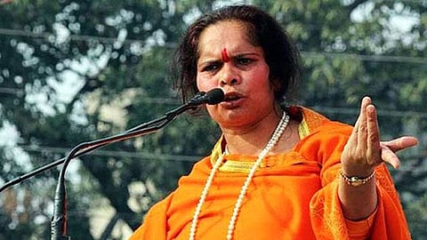 மதரஸாக்களை மூடிவிட்டால் “லவ் ஜிஹாத்” இருக்காது: பெண் துறவியின் சர்ச்சை பேச்சு!