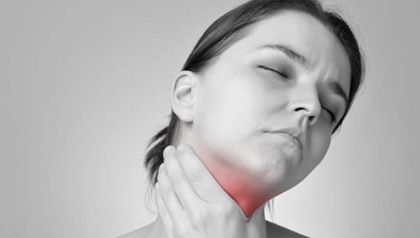 Masalah tiroid mungkin muncul jika gejala berikut muncul: PERINGATAN!