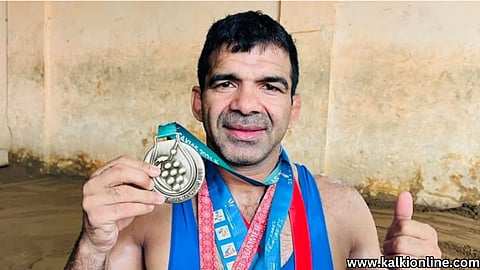  Virender Singh.