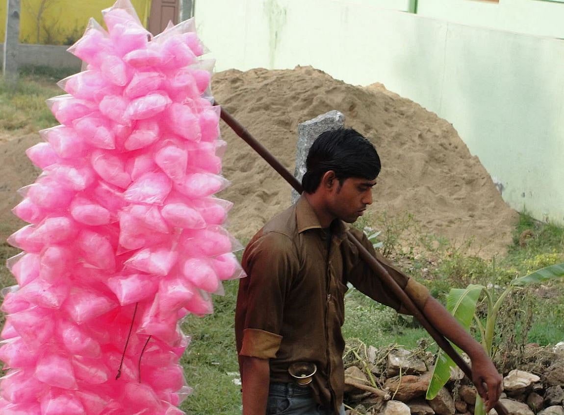 பஞ்சுமிட்டாய் சாப்பிட்டால் கேன்சர் வருமா? ரசாயனம் கலப்பு கண்டுபிடிக்கப்பட்டது எப்படி?