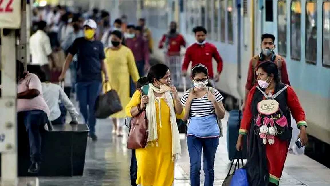 தென்னக ரெயில்வேயின் முதல் திருநங்கை டிக்கெட் பரிசோதகர் – 
சிந்தன் என்கிற சிந்துவின் சாதனை! 
