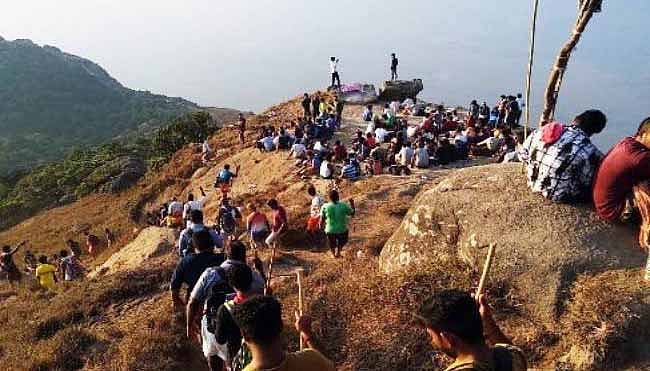 இன்று முதல் வெள்ளியங்கிரி மலையேற அனுமதி... அதுவும் கடும் கட்டுபாடுகளுடன்..! 