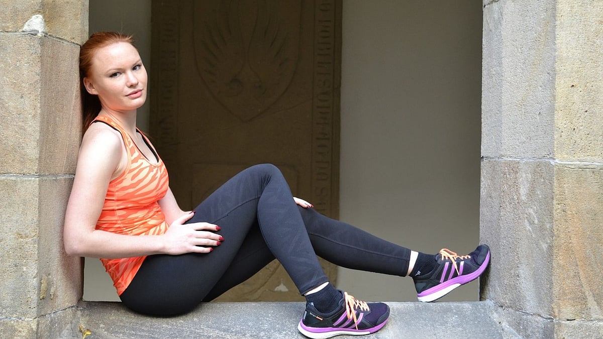 லேடீஸ் விரும்பும் லேட்டஸ்ட் ஃபாஷன் – லெக்கிங்ஸ் 
இந்த 10 வகைகள் மிகப் பிரபலம்!
