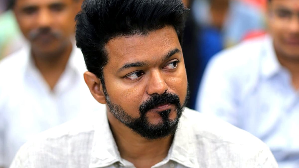 விருப்ப மனுக்களை சமர்ப்பிக்க இறுதி  நாளான இன்றும் திரும்ப வராத மனுக்கள் -  அதிர்ச்சியில் தவெக நிர்வாகிகள்..!