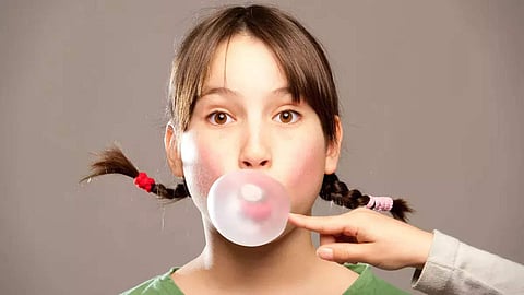 Eating benefits of chewing gum