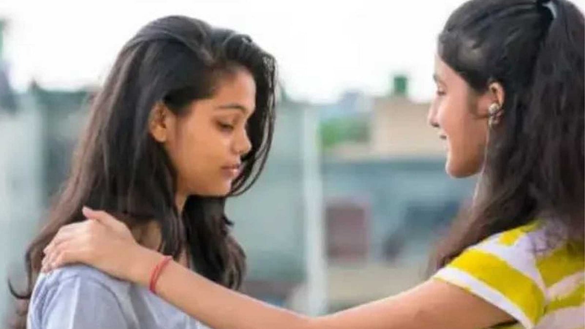 சோகமாக இருப்பவரை உற்சாகப்படுத்தும் அற்புதமான 6 வழிகள்!