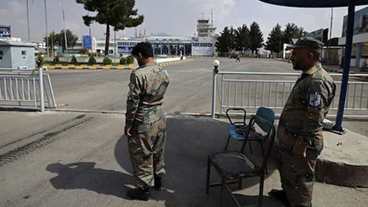 நள்ளிரவில் ஆப்கானிஸ்தான் மீது தாக்குதல் நடத்திய பாகிஸ்தான்!