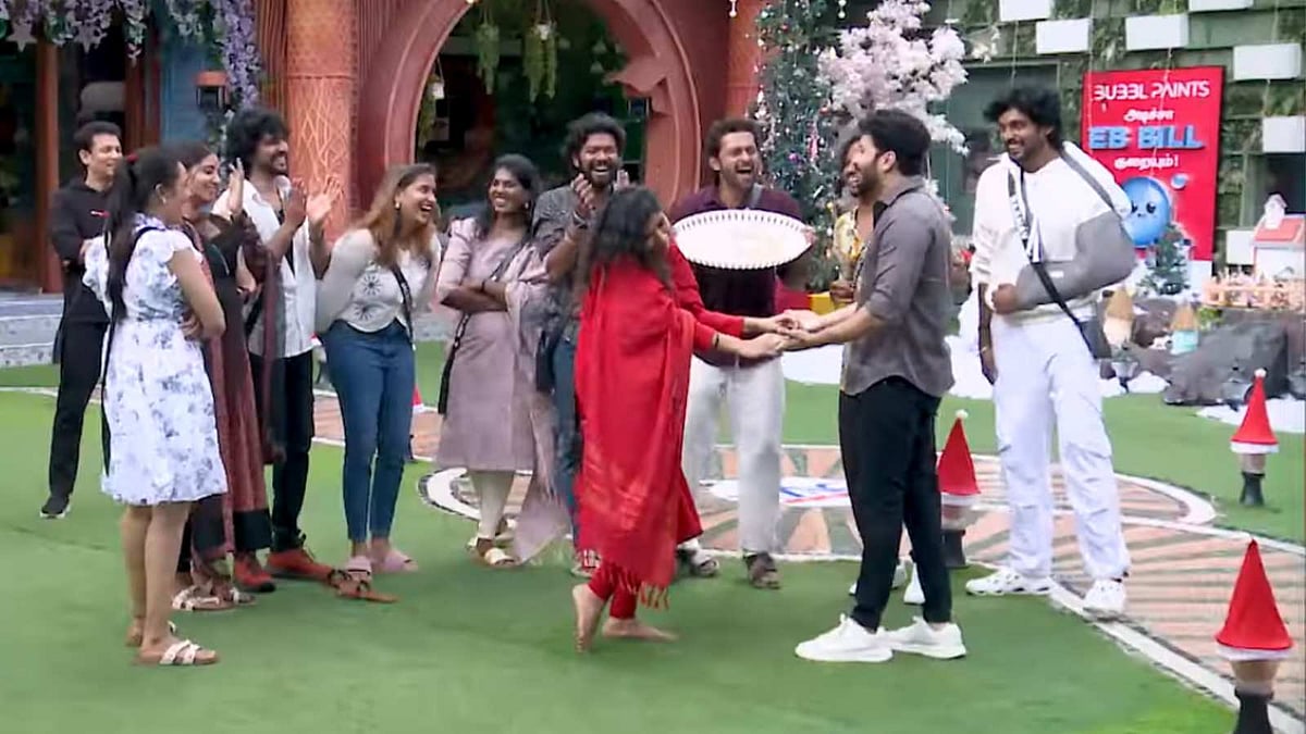 முன்னாள் பிக்பாஸ் போட்டியாளருக்கு ப்ரொபோஸ் செய்த சவுண்ட்… வெளியான ப்ரோமோ!