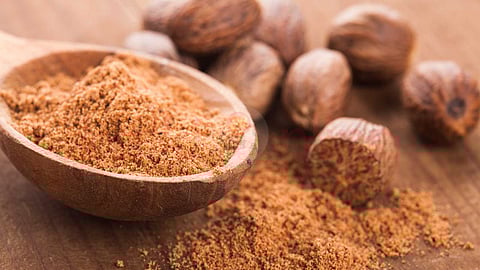 Benefits of drinking nutmeg water
