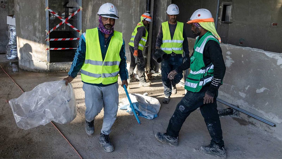 இஸ்ரேலில் 16 ஆயிரம் இந்திய தொழிலாளர்கள்… கட்டுமான பணிகள் தீவிரம்!
