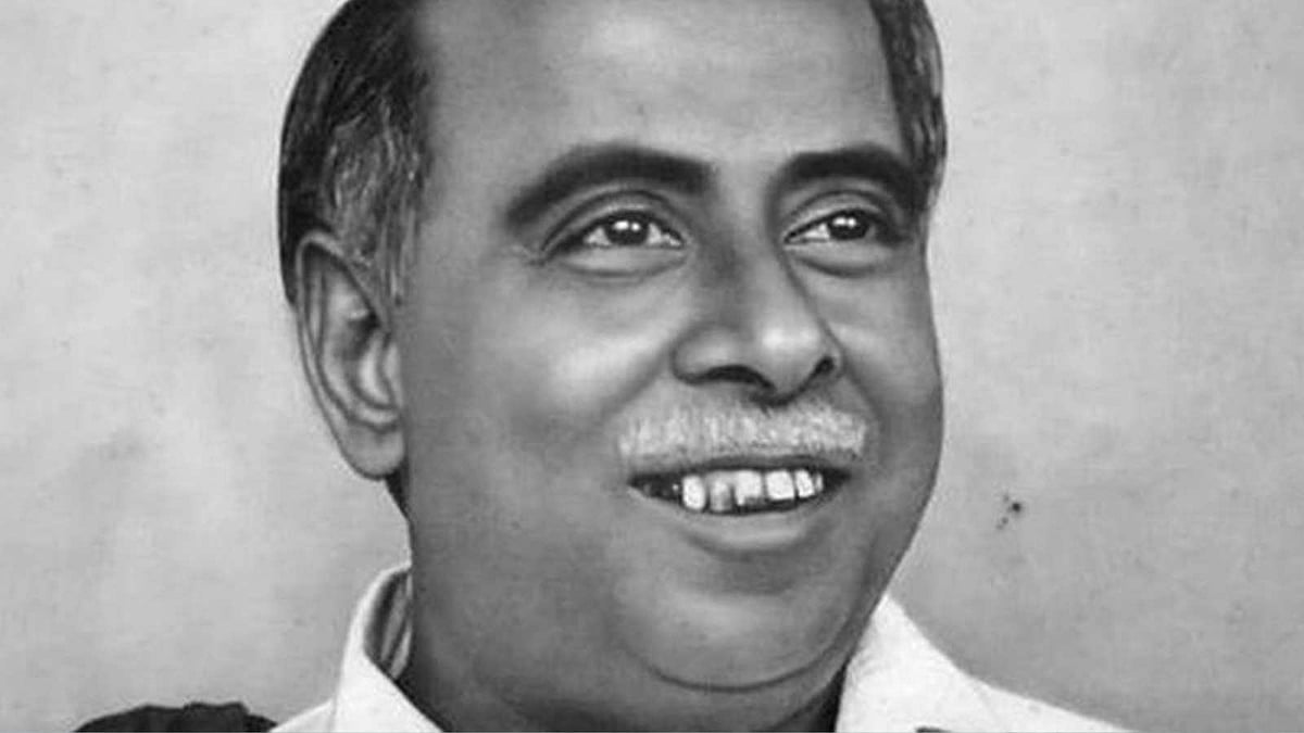 மாதம் 145 கூட்டங்கள்; ஒரே நாளில் 27 கூட்டங்களில் கூட பேசியிருக்கிறாராம் பேரறிஞர்! 