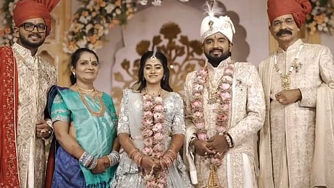 Iruttu kadai halwa family  wedding