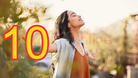 10 ways to find happiness in life!
