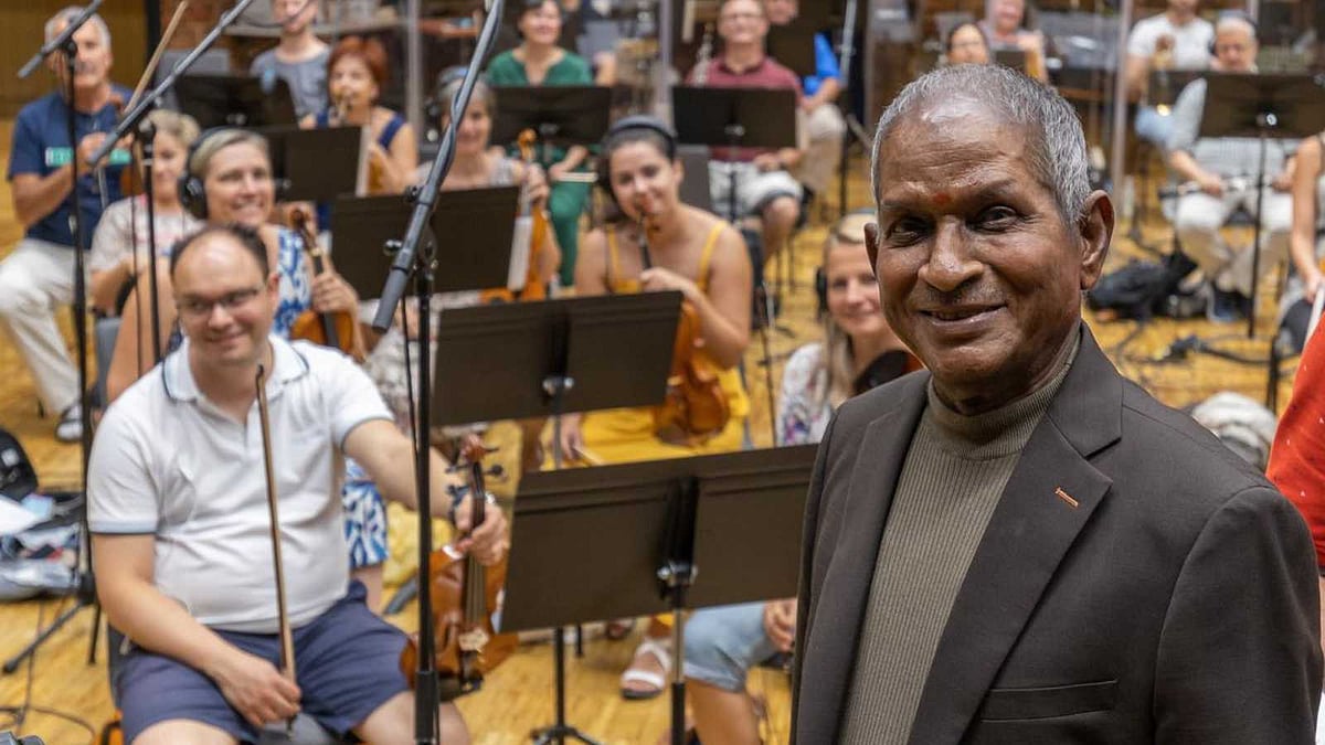 இளையராஜா சிம்பொனி: இசை ராஜாவான இளையராஜா!