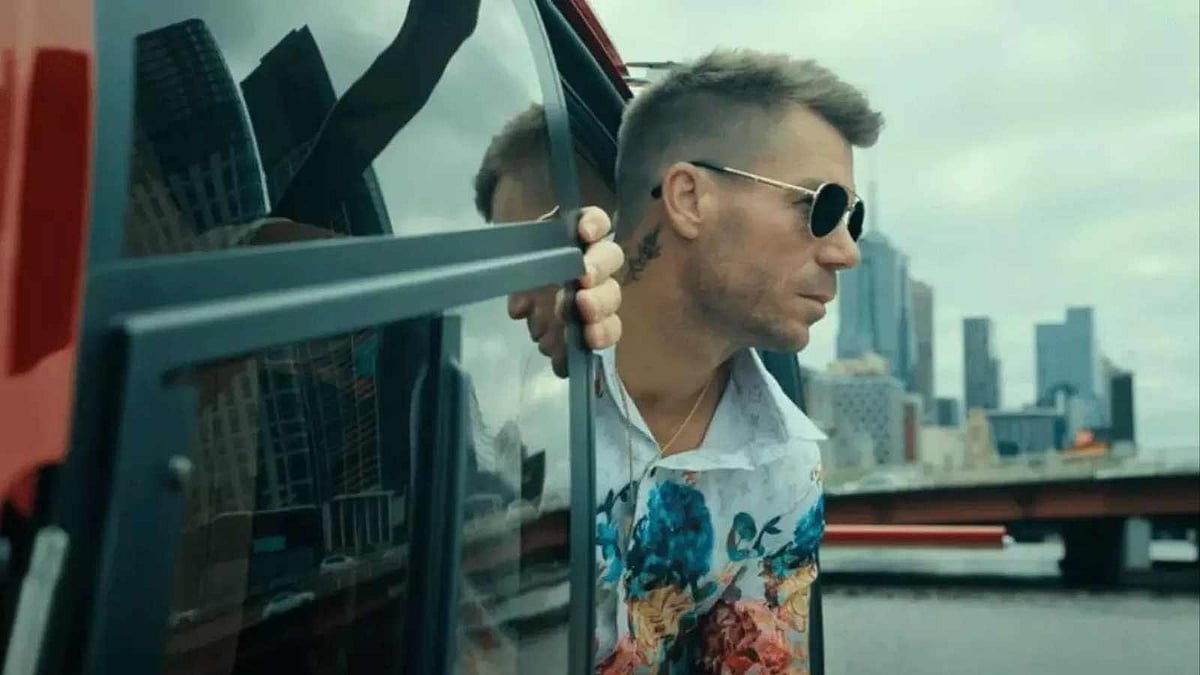 மூன்றே நிமிடம் நடிப்பதற்கு டேவிட் வார்னர் வாங்கிய சம்பளம்… இவ்வளவா??