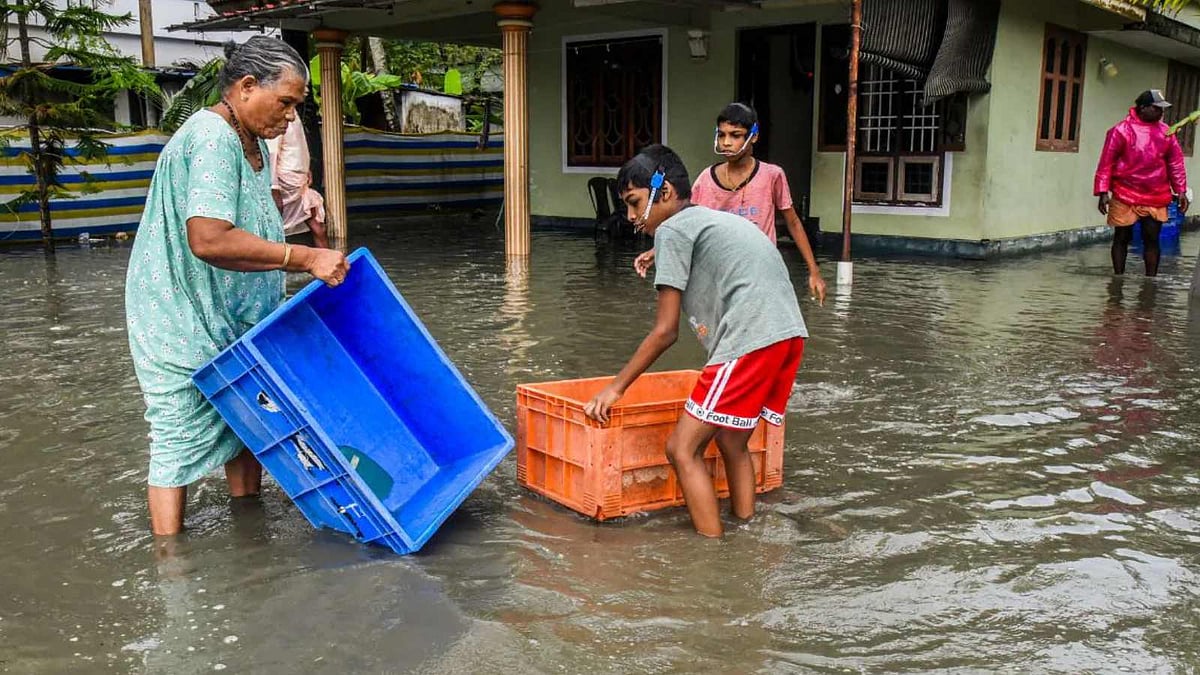 மழையால் கேரளாவில் 10 பேர் பலியான சோகம்!