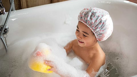 Loofah sponge bath