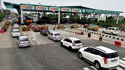 Toll gate fastag