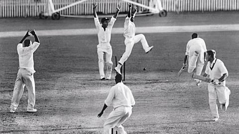 Australia and the West Indies in Brisbane in 1960