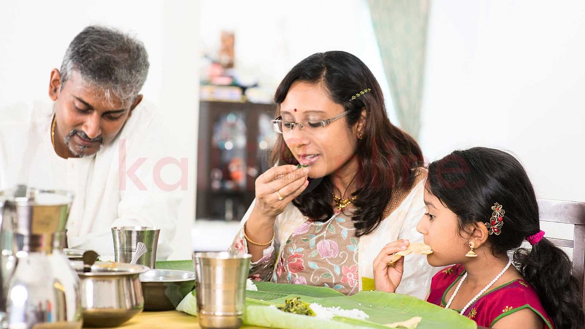 உடலின் ஆரோக்கியம் காக்க  உணவை எப்படி சாப்பிட வேண்டும்?