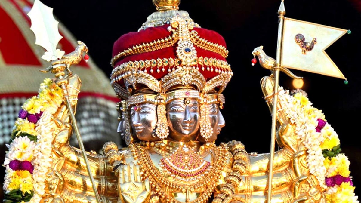 சமூகத்தில் புகழ், மதிப்பை பெருக்கும் கந்த சஷ்டி கவச பாராயணம்!