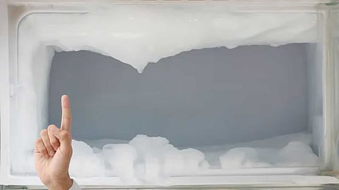 super trick to prevent ice cubes from forming in the freezer!