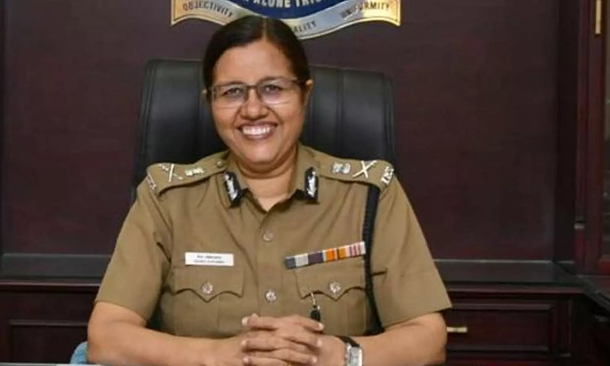 தமிழகத்தின் புதிய டிஜிபி யார்? ரேஸில் முதலிடத்தில் சீமா அகர்வால்!