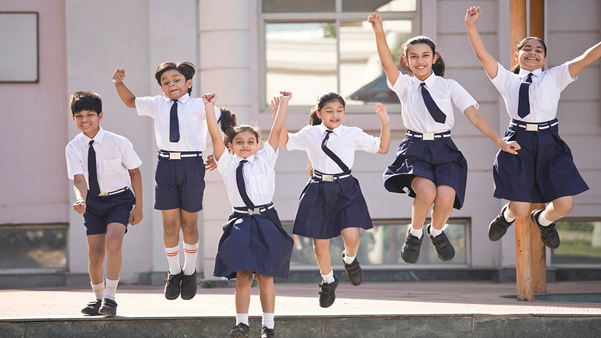 ஜனவரியில் இத்தனை நாட்கள் பள்ளிகளுக்கு விடுமுறையா? குஷியில் மாணவர்கள்..!