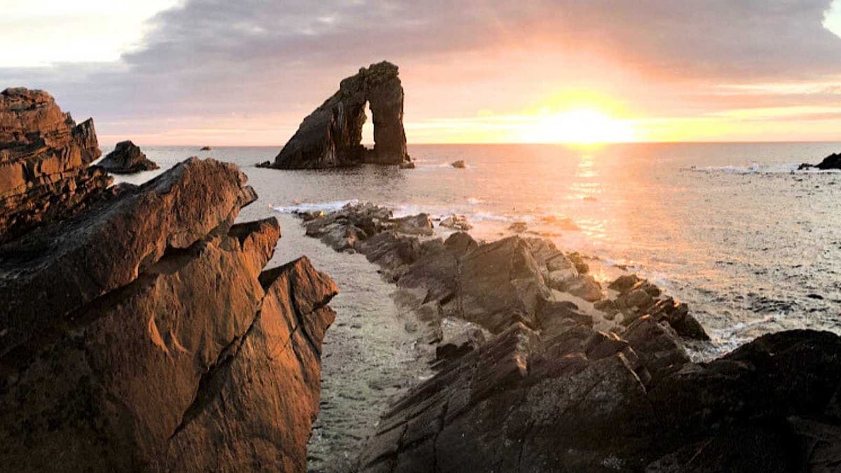 11 நாட்கள் பின்தங்கியுள்ள தீவு: ஒரு வரலாற்று அதிசயம்!