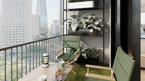 Vinegar fence protection to repel insects