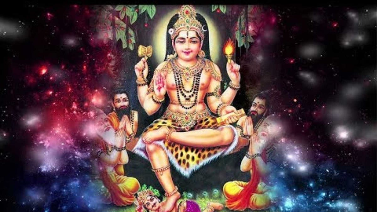 ஞானம் தரும் குரு தட்சிணாமூர்த்தி: நீங்கள் அறியாத ஆன்மிகத் தகவல்கள்!