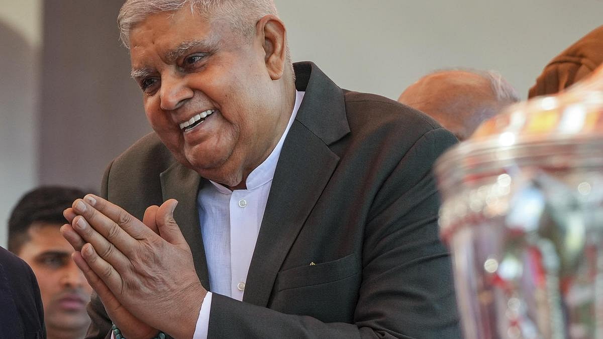 #BREAKING : முன்னாள் துணை ஜனாதிபதி மருத்துவமனையில் அனுமதி..! 