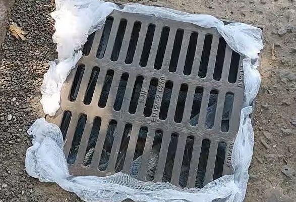 சென்னையில் நூதன முயற்சி: வடிகால்வாய்க்கு 'கொசுவலை' போர்த்தும் மாநகராட்சி..!