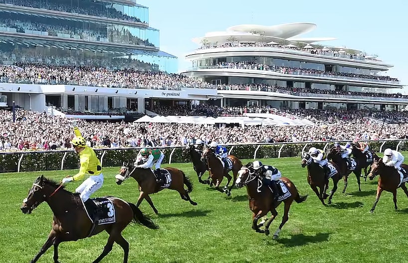 ஒரு ரேஸுக்காக ஒரு மாகாணத்திற்கே லீவு! - வியக்க வைக்கும் குதிரை ரேஸ் பற்றி தெரியுமா ?