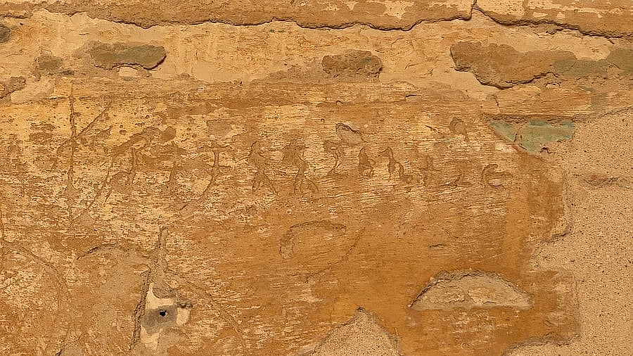 2000 ஆண்டுகால மர்மம்: எகிப்திய பிரமிடுகளில்  கண்டுபிடிக்கப்பட்ட தமிழ் மொழி கல்வெட்டுக்கள்..!