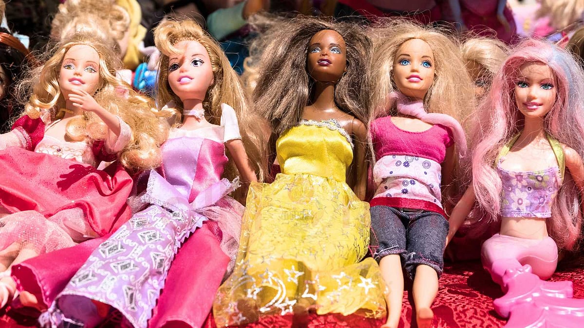 வெறும் பொம்மை அல்ல; பெண்களின் கனவுச் சின்னம்! 'பார்பி' உருவான கதை தெரியுமா?