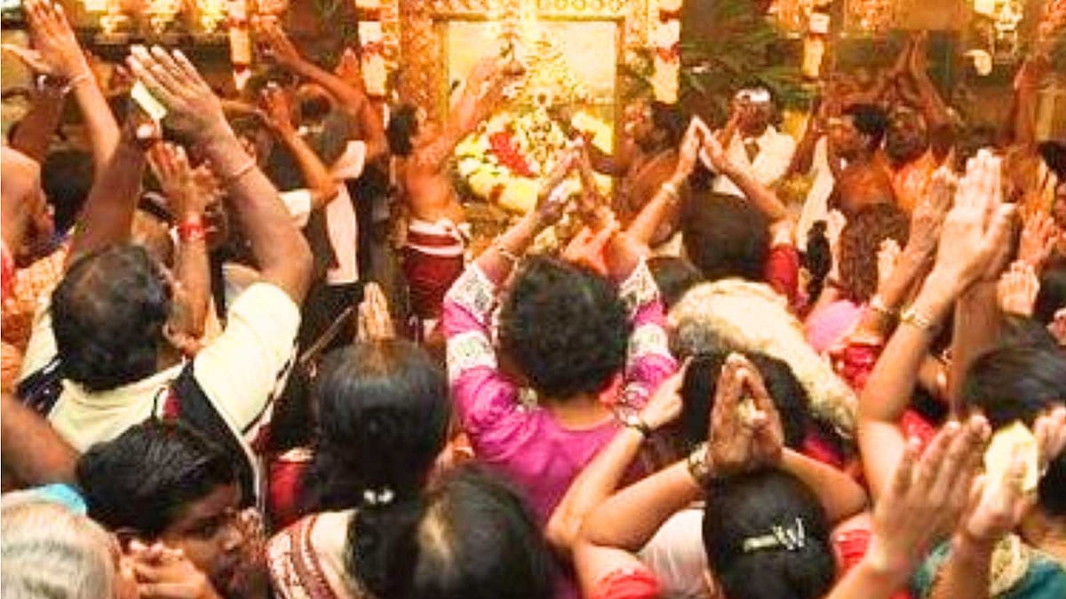 திடீரென 'கோயிலுக்குப் போகணும்'னு தோணுதா? பின்னணியில் இருக்கும் ரகசியம் இதோ!