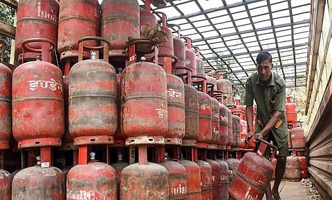 gas cylinder 