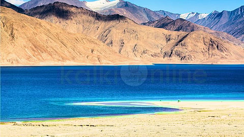 pangong-lake