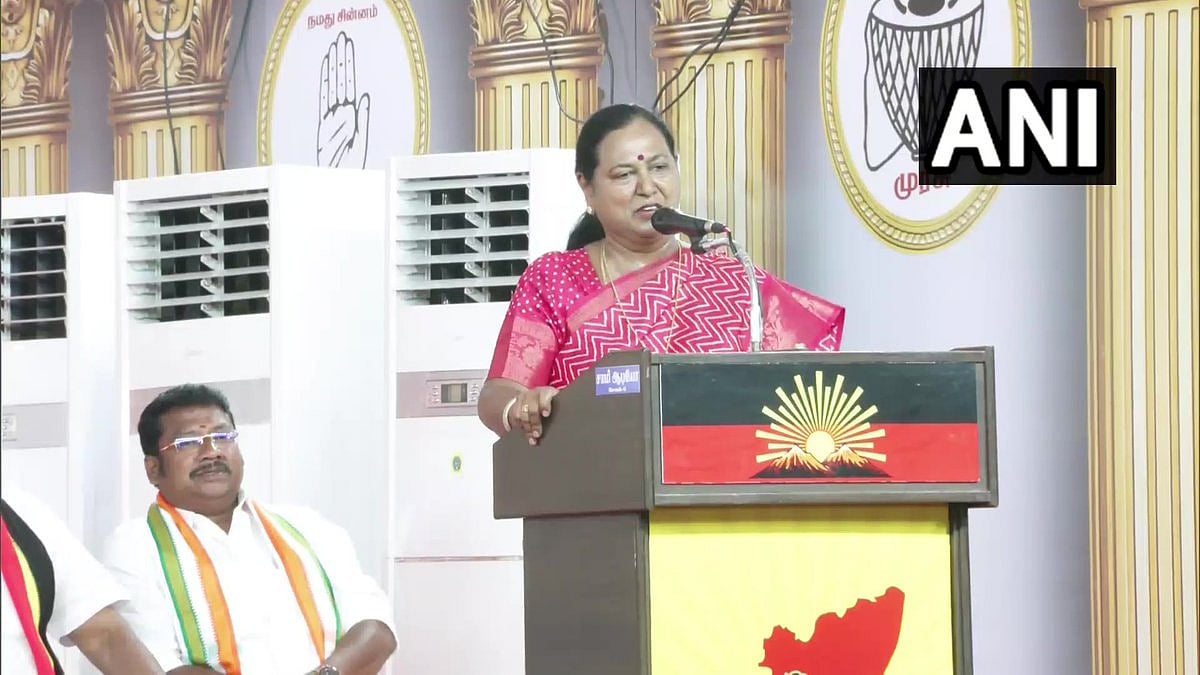 மேடையில் ஸ்டாலினுக்கு அதிர்ச்சி கொடுத்த பிரேமலதா..!