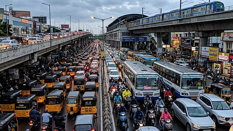 Bus stand and Railway get crowd