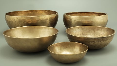 Bronze Vessels