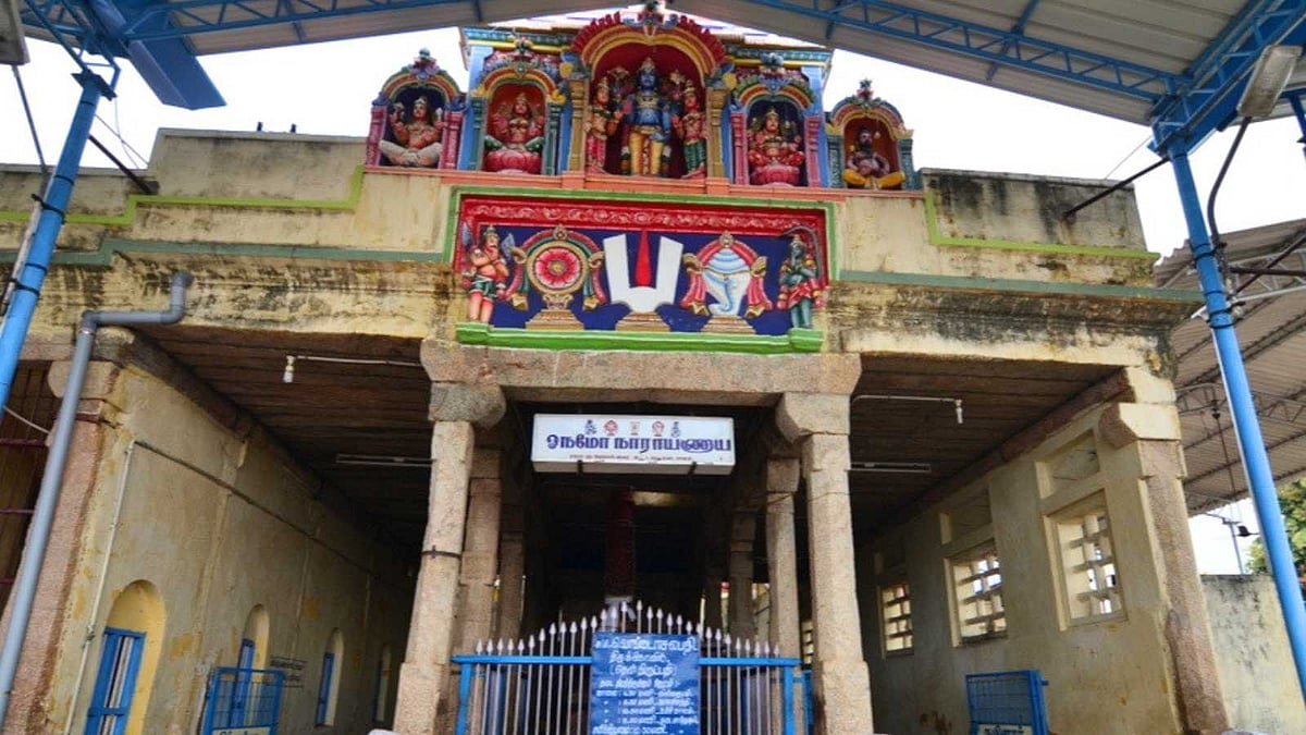 திருப்பதி போக முடியலையா? நெல்லையிலேயே வேண்டுதலை நிறைவேற்றும் மேலப்பாட்டம் வெங்கடாஜலபதி கோவில்!