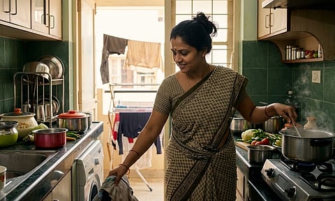இல்லத்தரசிகளின் தியாகத்திற்கு
