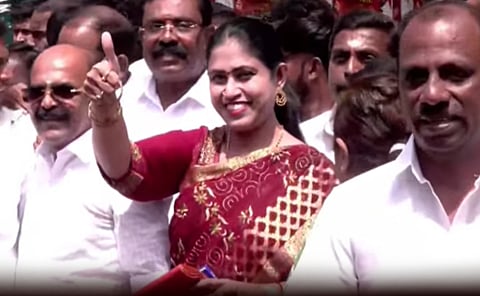 தவெக அலுவலகத்தில் என். ஆனந்த் முன்னிலையில் இணையும்