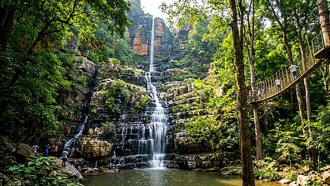 ஆந்திரா நீர்வீழ்ச்சிகள்|a  beautiful  waterfalls