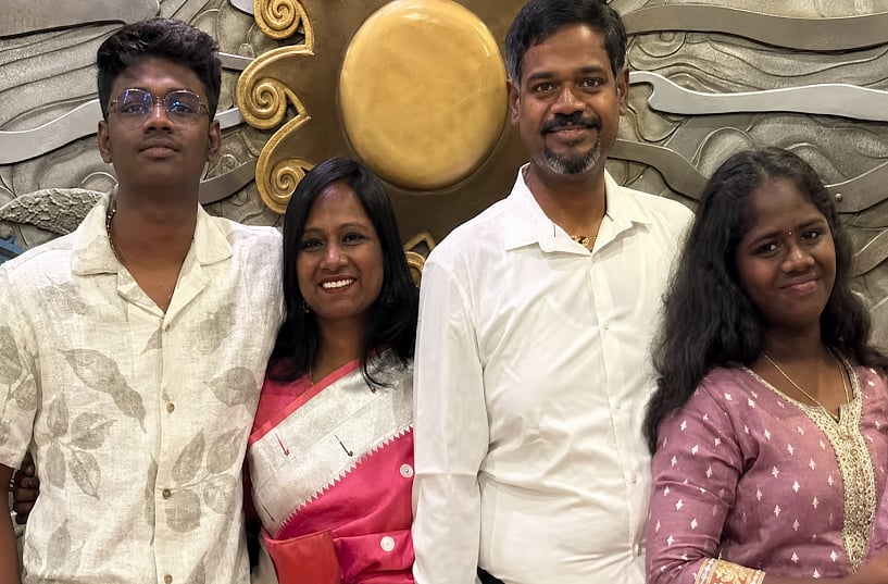 மாநில அளவில் முதலிடம்! நீட் மறுதேர்வில் 720க்கு 705 பெற்று சாதனை புரிந்த வெங்கடபதி வேலாயுதம்!