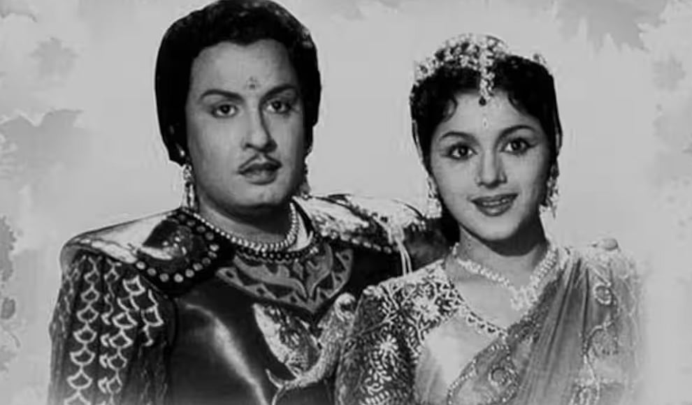 எம்.ஜி.ஆர் - பத்மினி அண்ணன்-தங்கையாக நடித்த ஒரே படம்!