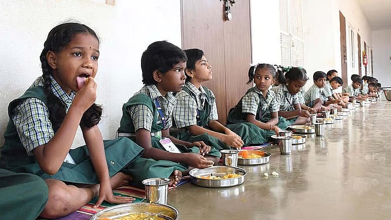 #JUST IN : 'முதலமைச்சரின் காலை உணவு திட்டம்' பெயர் திடீர் மாற்றம் -  தமிழ்நாடு அரசு அதிரடி..!