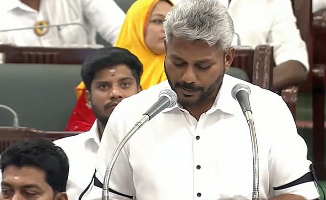 பெண்களுக்கு ஜாக்பாட்.. இலவச கறவை மாடுகள் - திருமணமாகும் பெண்களுக்கு 1 சவரன் தங்க நாணயம்..! 

